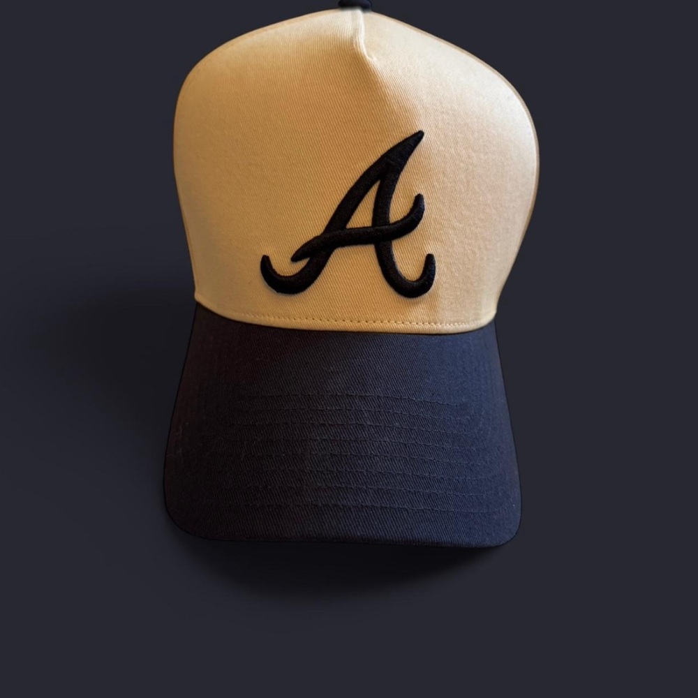 Atlanta Braves 1995 ‘Off White World Series Side Patch Snapback